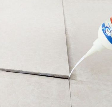 宝丰瓷砖空鼓维修公司分享卫生间瓷砖脱落的原因可能有以下几点